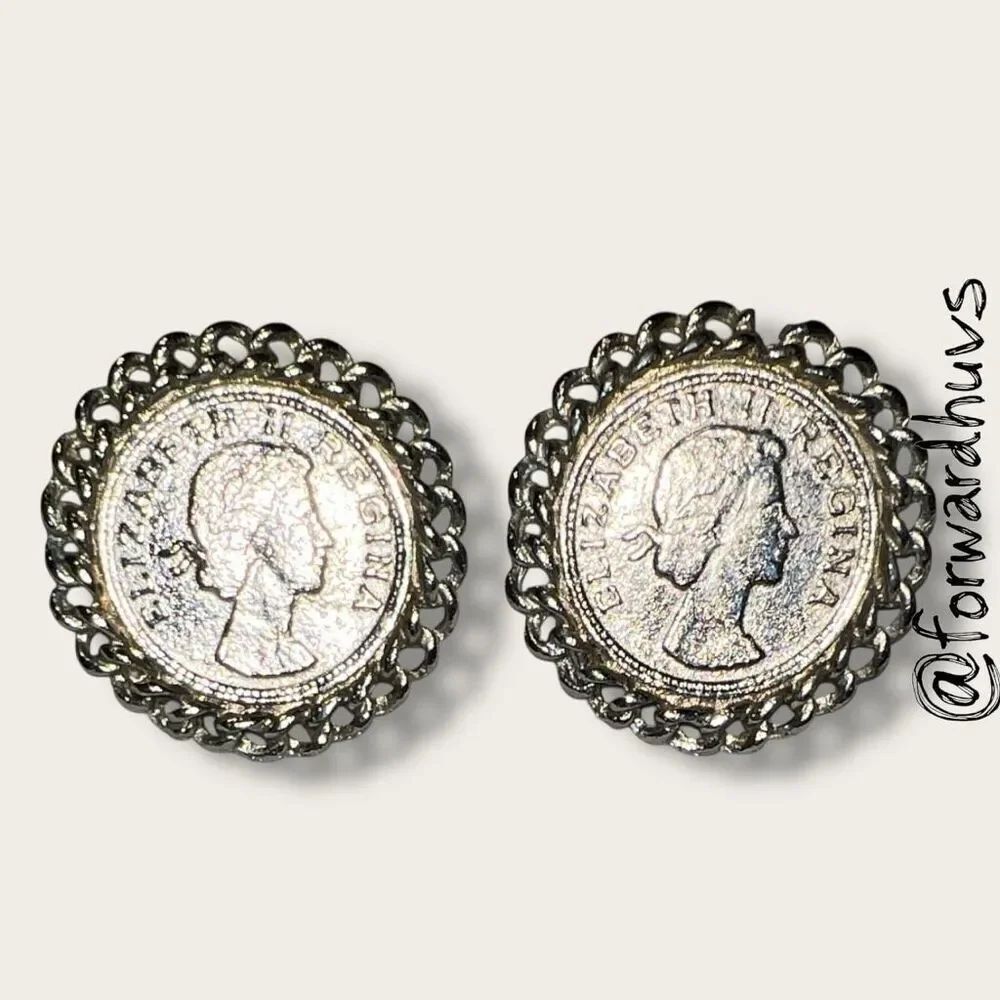 Vintage 1990s Elizabeth II Regina Faux Coin Post Earrings